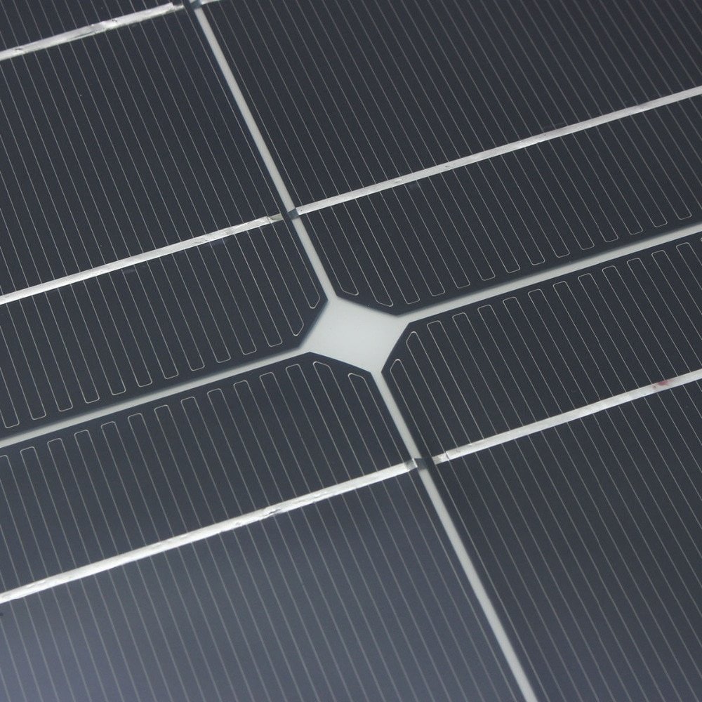 High Power Lightweight Monocrystalline Solar Cell